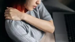 Woman with chronic shoulder pain. 