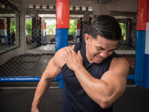 How Can You Tell If Your Rotator Cuff Is Torn or Strained?